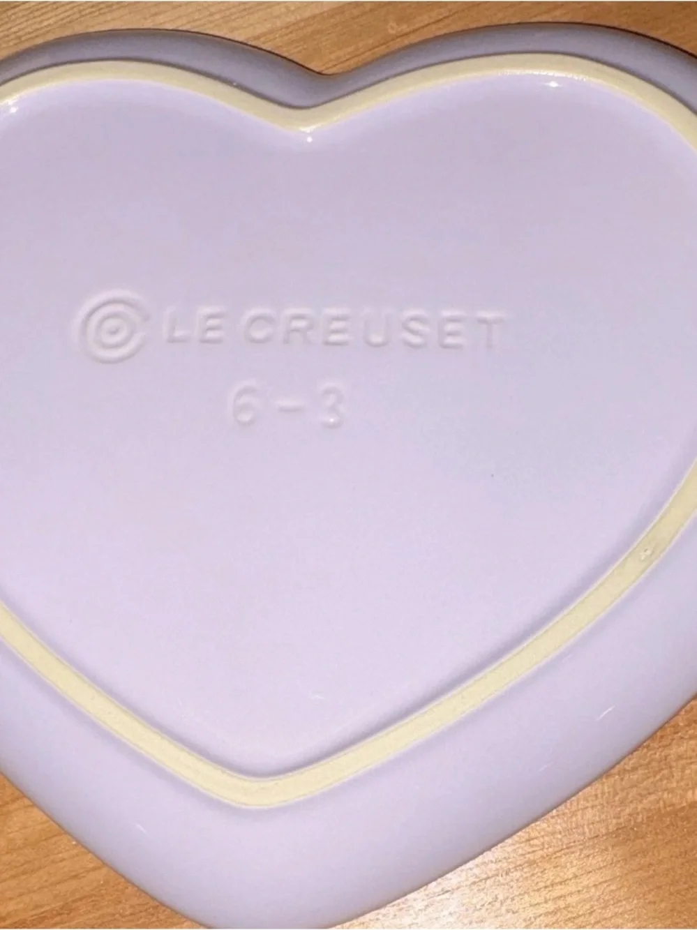 Le Creuset Heart Shaped Stoneware Set (dish&plate) Retired Bluebell Purple